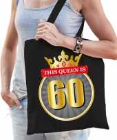 This queen is 60 verjaardag cadeau tas zwart voor dames